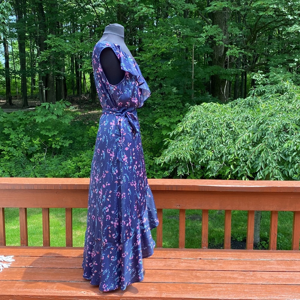 NWT Ava and Aiden wrap dress, looks good on, see measurements in photos below. - Picture 4 of 9